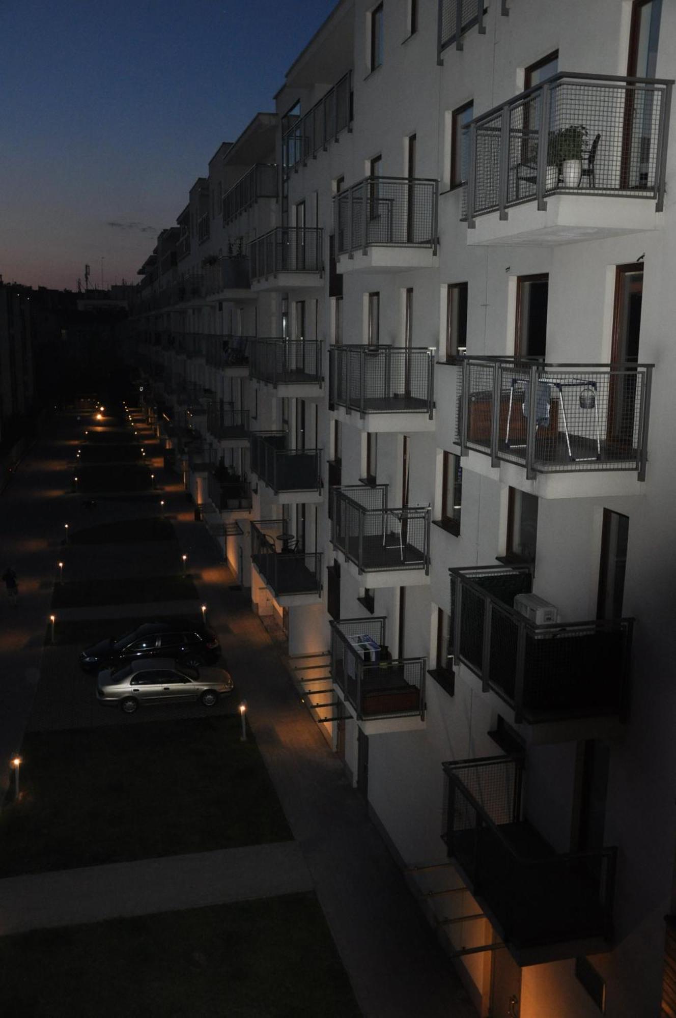 Apartment Centrum Solna Parking Free *
